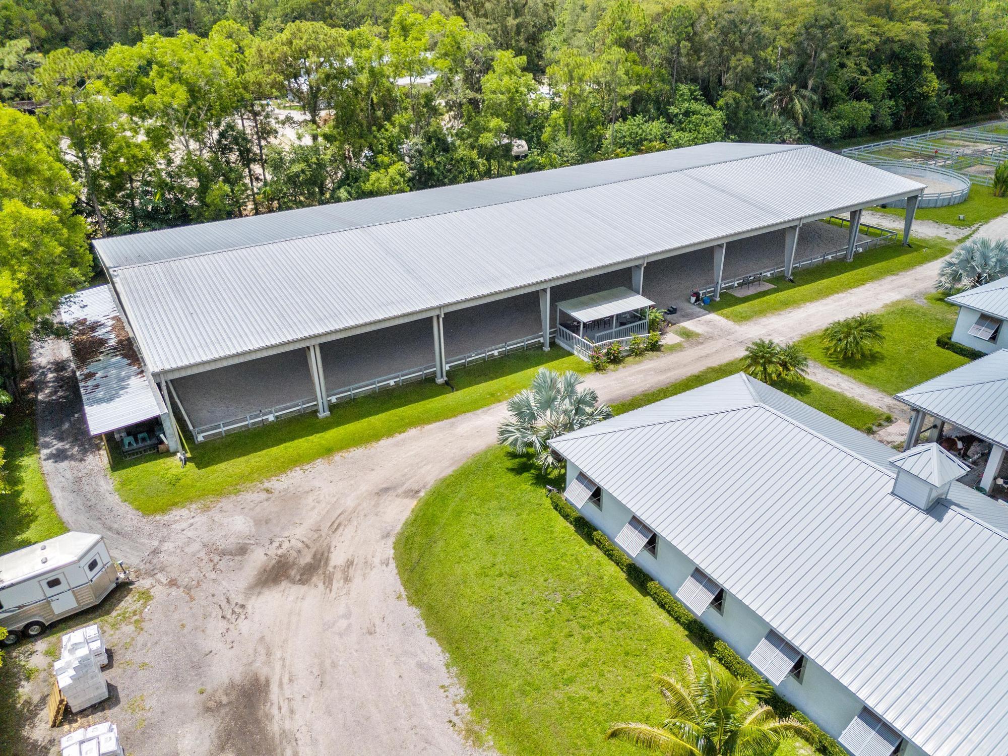 LOXAHATCHEE GROVES - Residential Lease