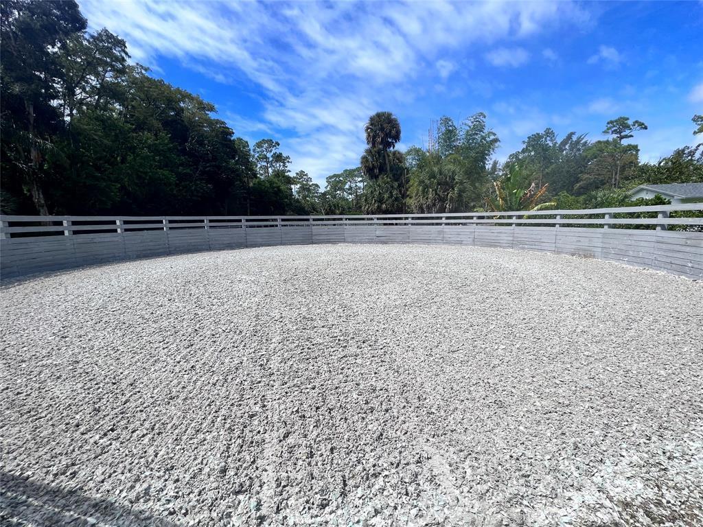 LOXAHATCHEE GROVES - Residential Lease