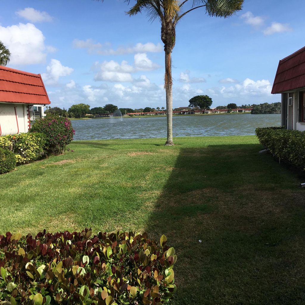 Photo of 189 Waterford H, Delray Beach, FL 33446 (MLS # R11014637)