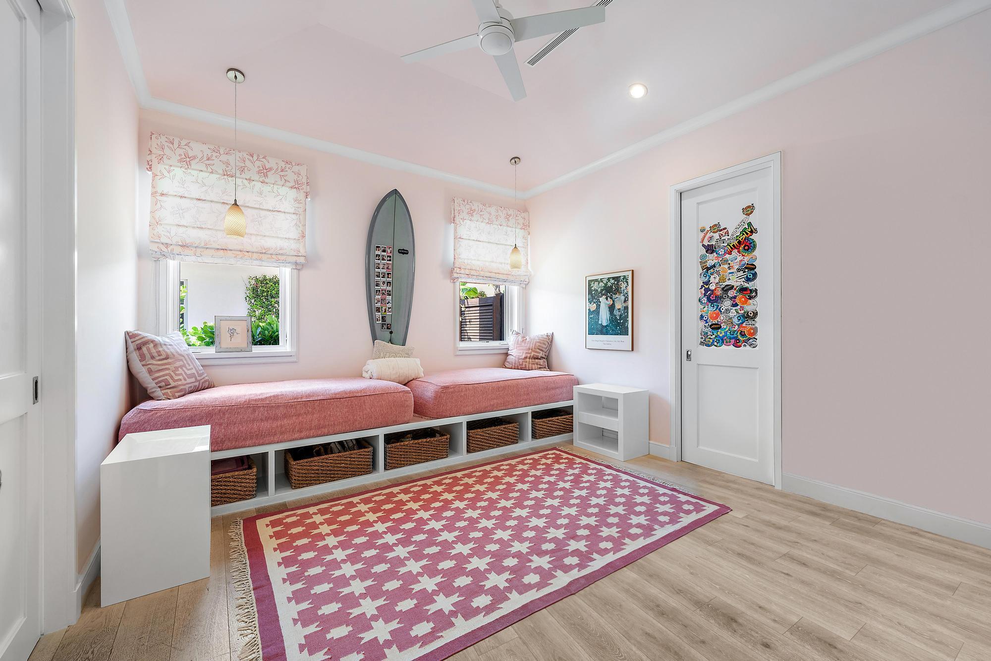 SEA ISLE EST - Residential