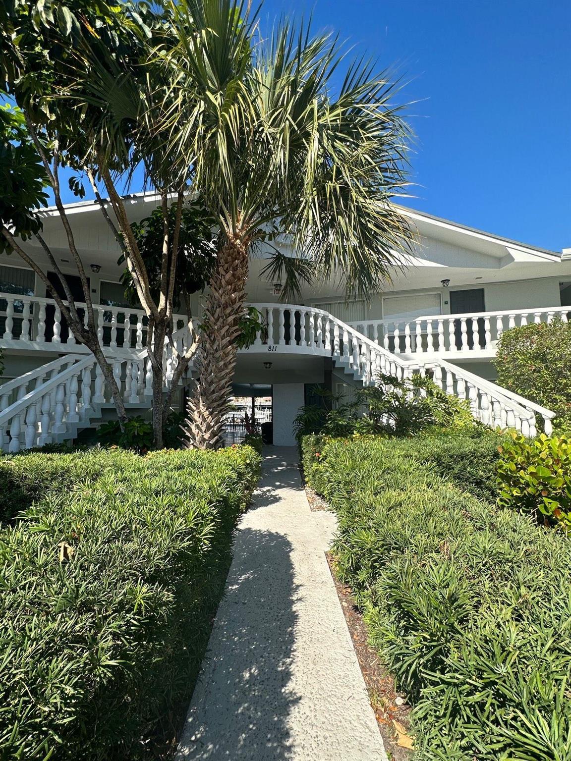 Santa Barbara Shores 33-2 - Residential Lease