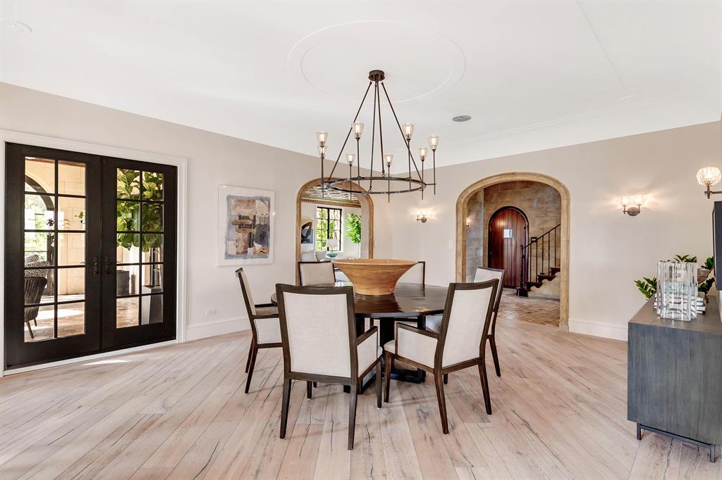 EL CID IN - Residential