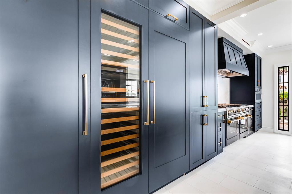 EL CID IN - Residential