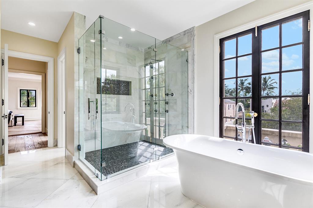 EL CID IN - Residential