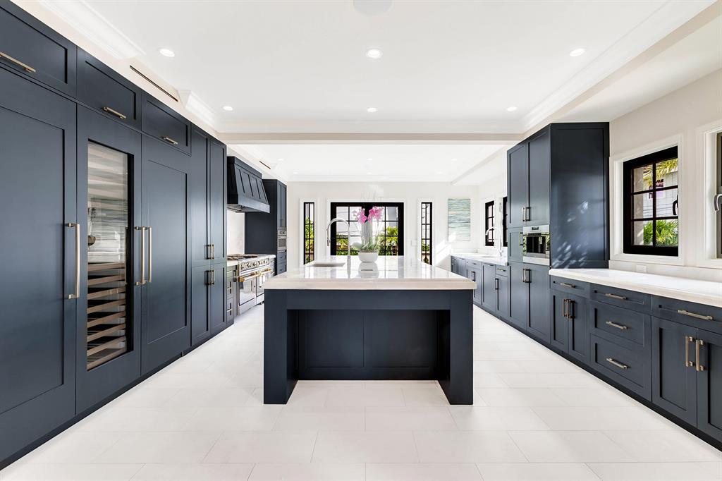 EL CID IN - Residential