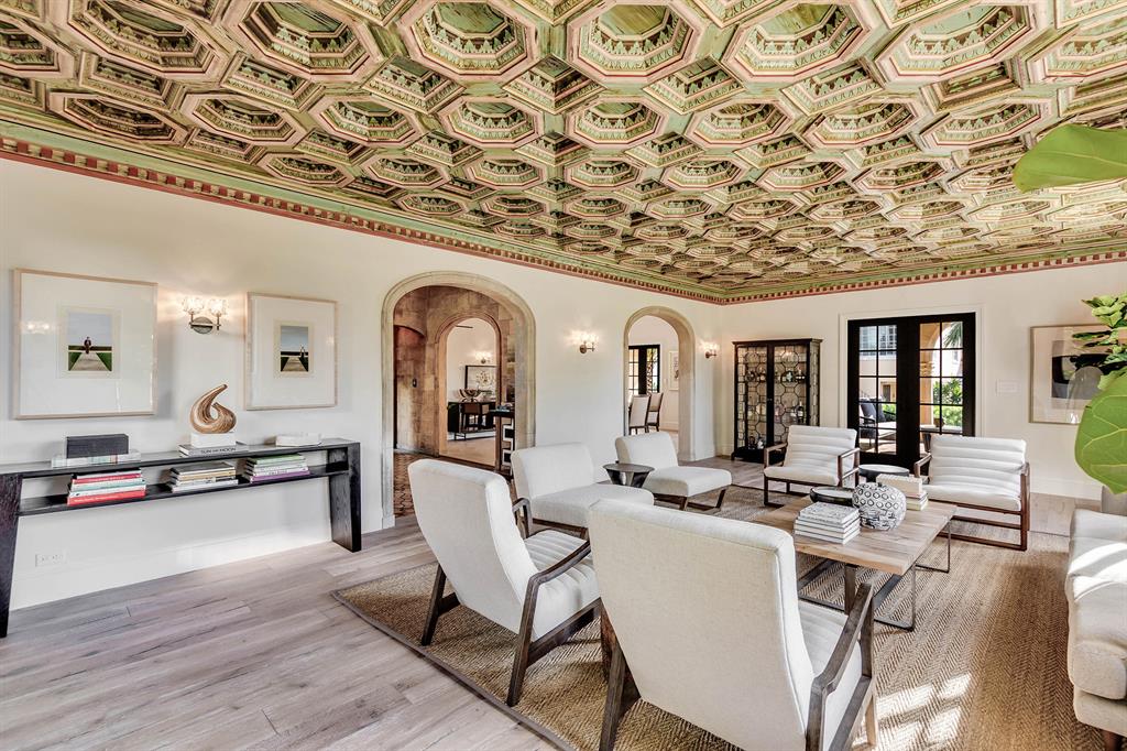 EL CID IN - Residential