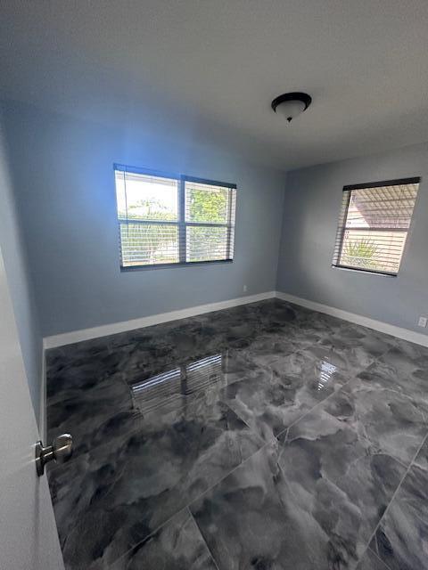 WOODLAWN WPB IN - Residential Lease