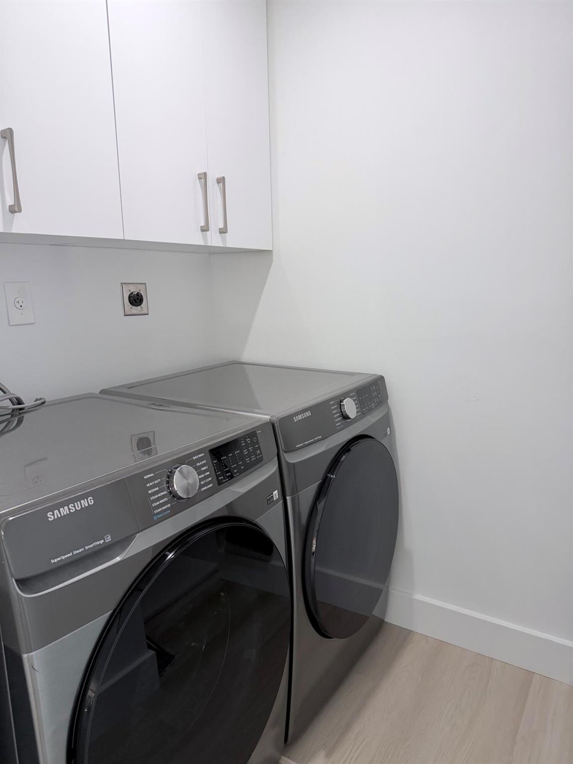 GLENEAGLES CONDO III - Residential