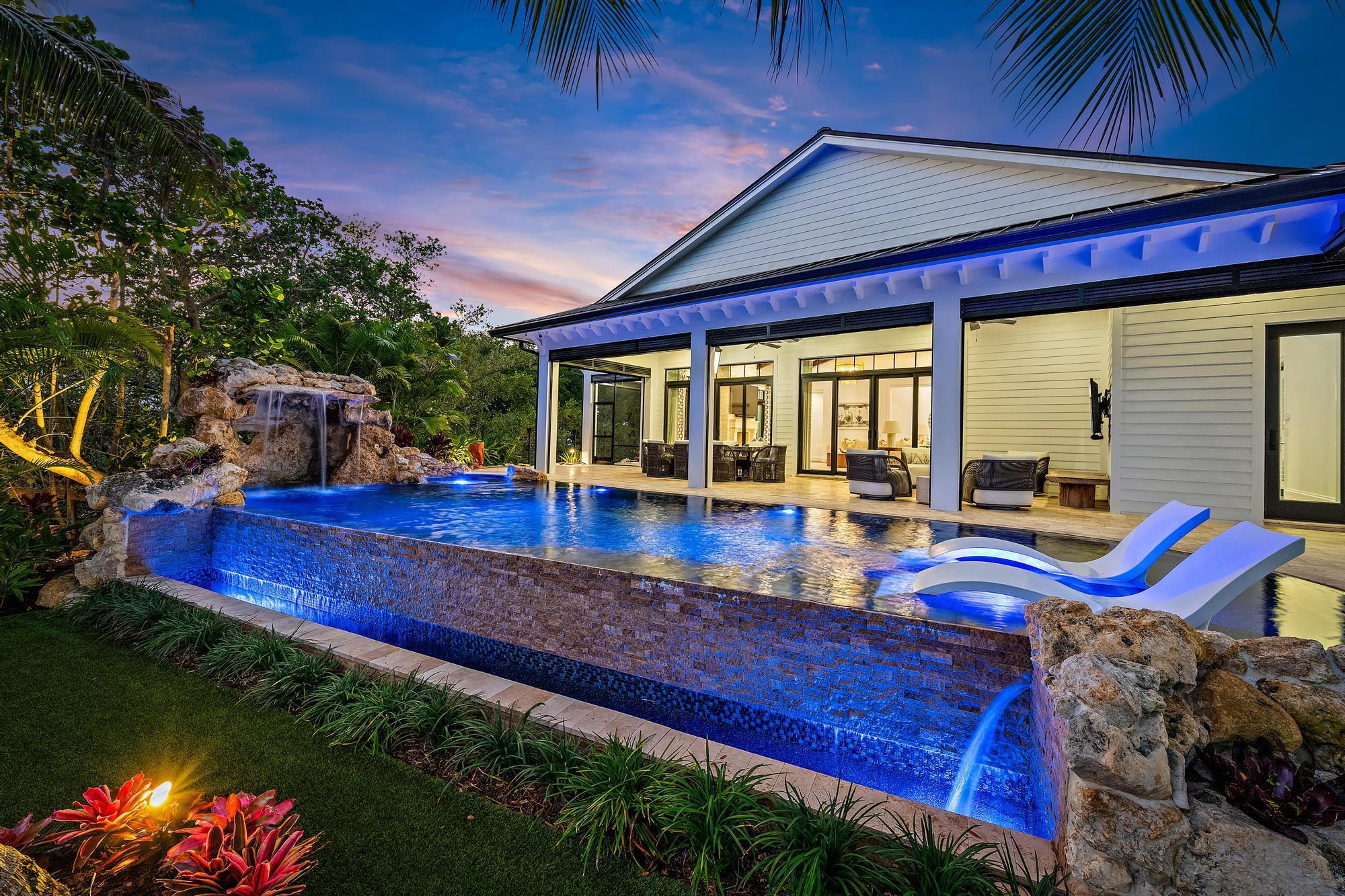 COVE HARBOR - Residential