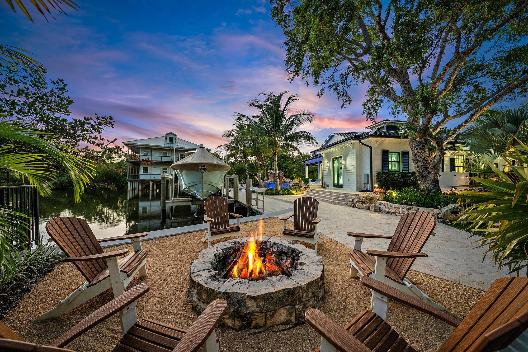 COVE HARBOR - Residential
