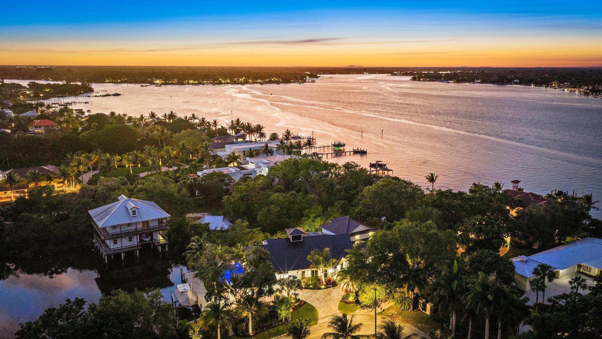 COVE HARBOR - Residential