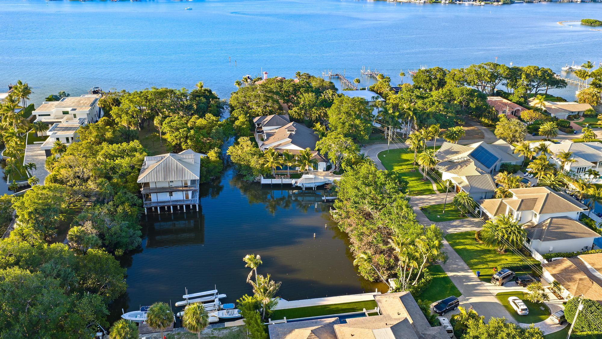 COVE HARBOR - Residential