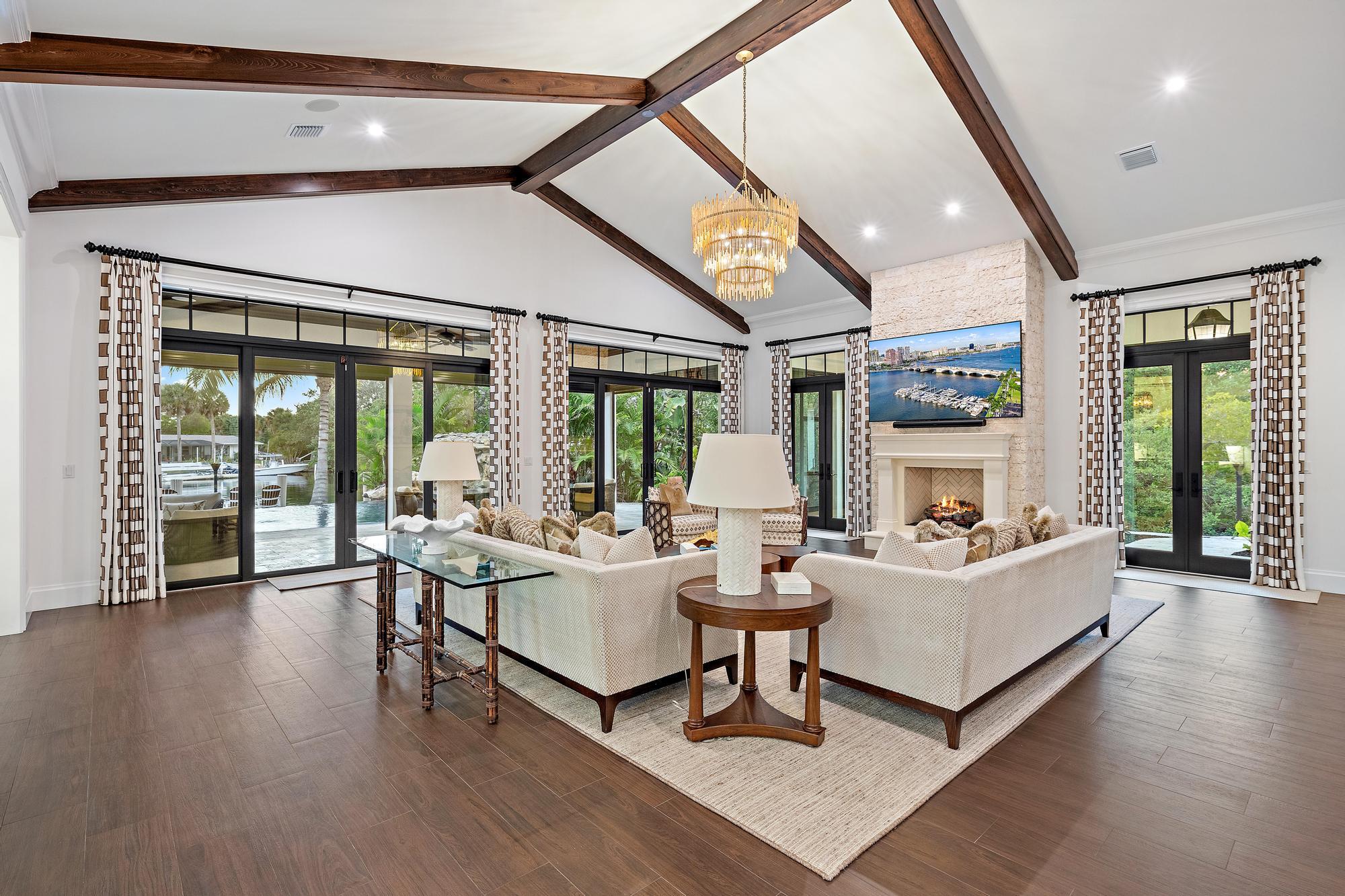COVE HARBOR - Residential