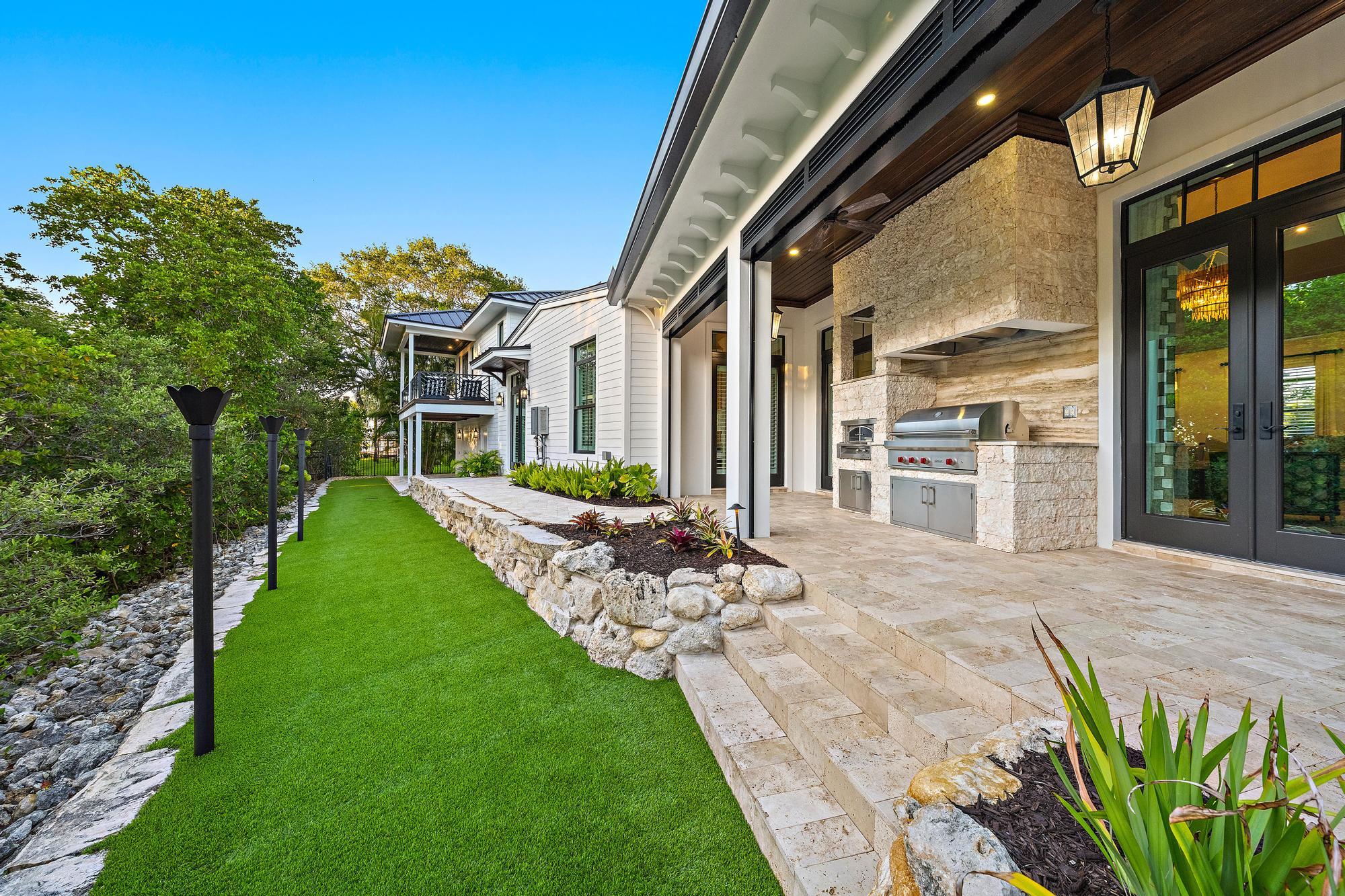 COVE HARBOR - Residential