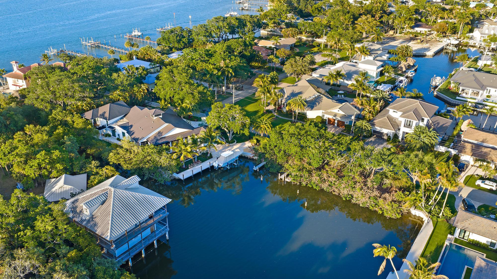 COVE HARBOR - Residential