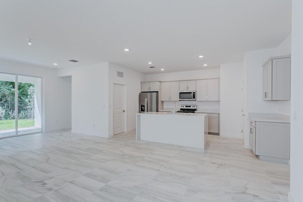 Photo of 7188 Trotwood Lane, Jupiter, FL 33458 (MLS # R11090800)