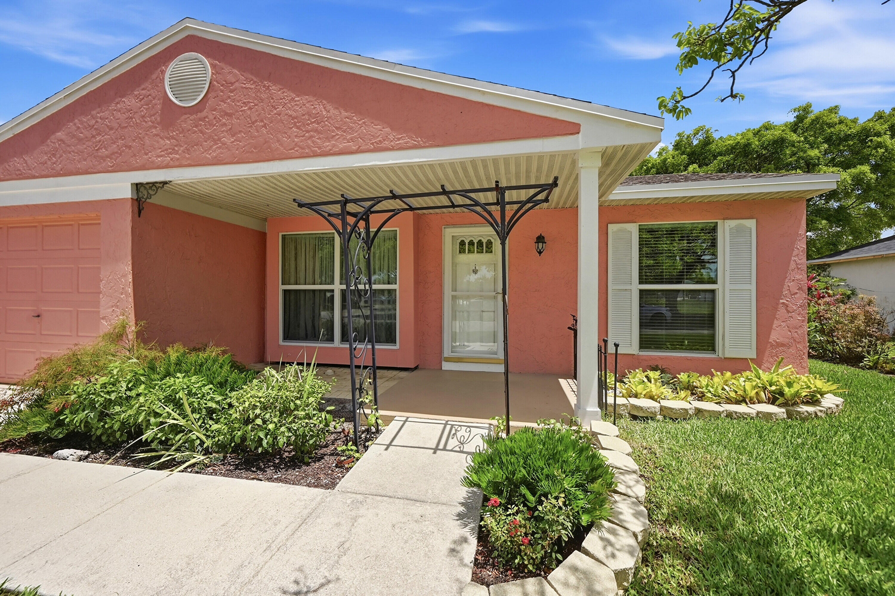 8131 Country Park Drive