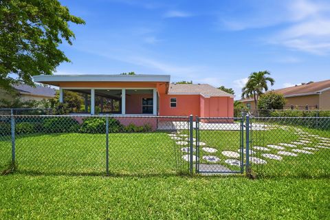 Tiny photo for 8131 Country Park Drive, Boca Raton, FL 33433 (MLS # B26034869)