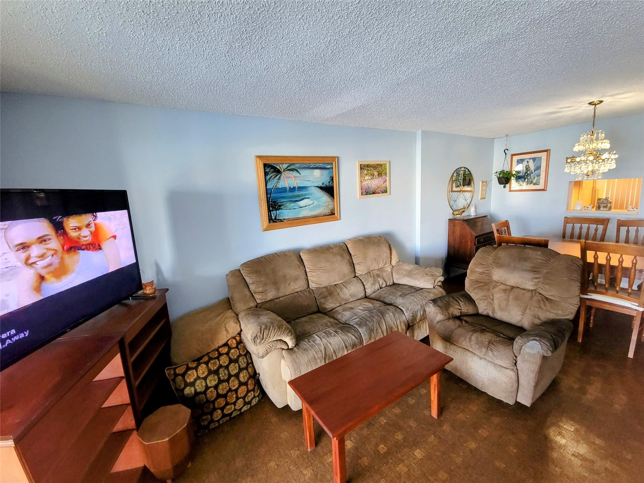 Meadowbrook Lakes - Residential