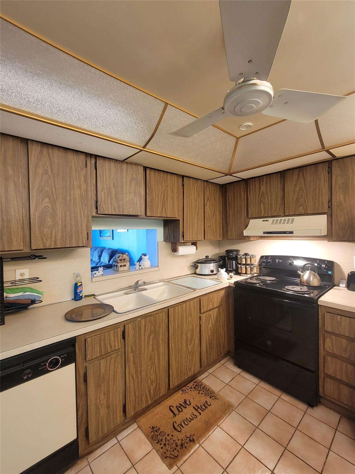 Meadowbrook Lakes - Residential