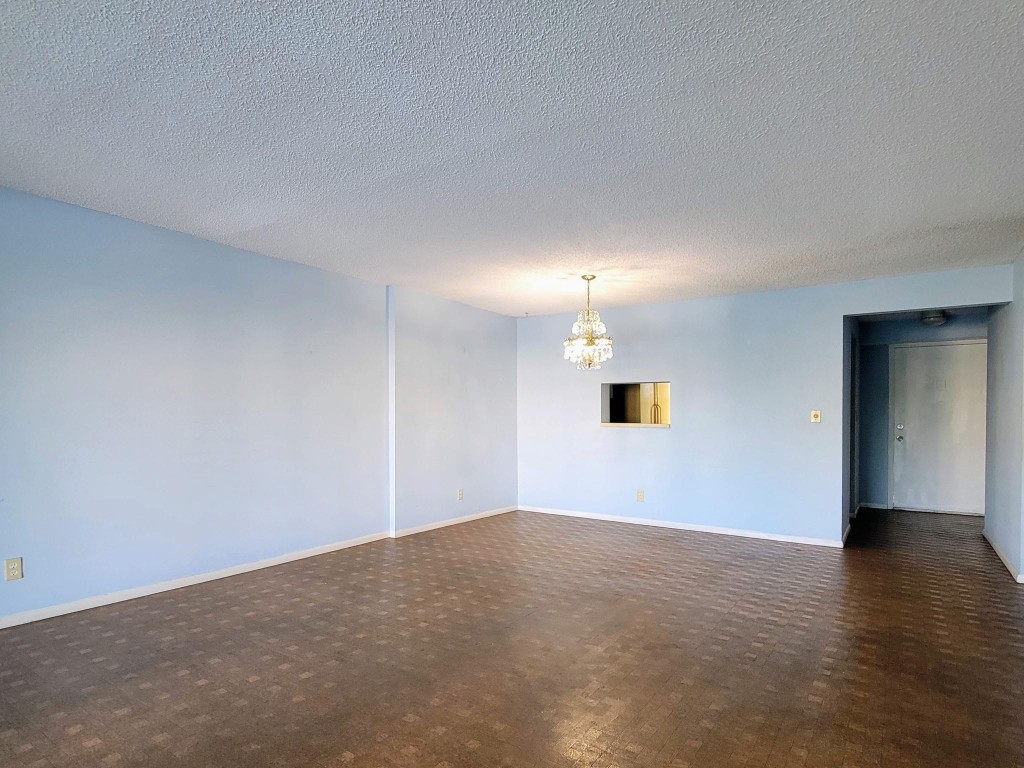 Meadowbrook Lakes - Residential