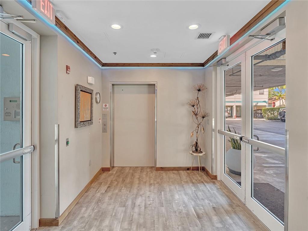 LAKE AVENUE LOFTS CONDO - Residential