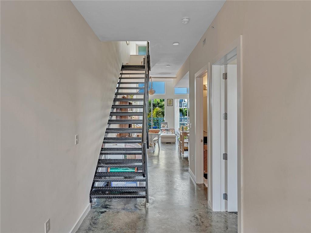 LAKE AVENUE LOFTS CONDO - Residential