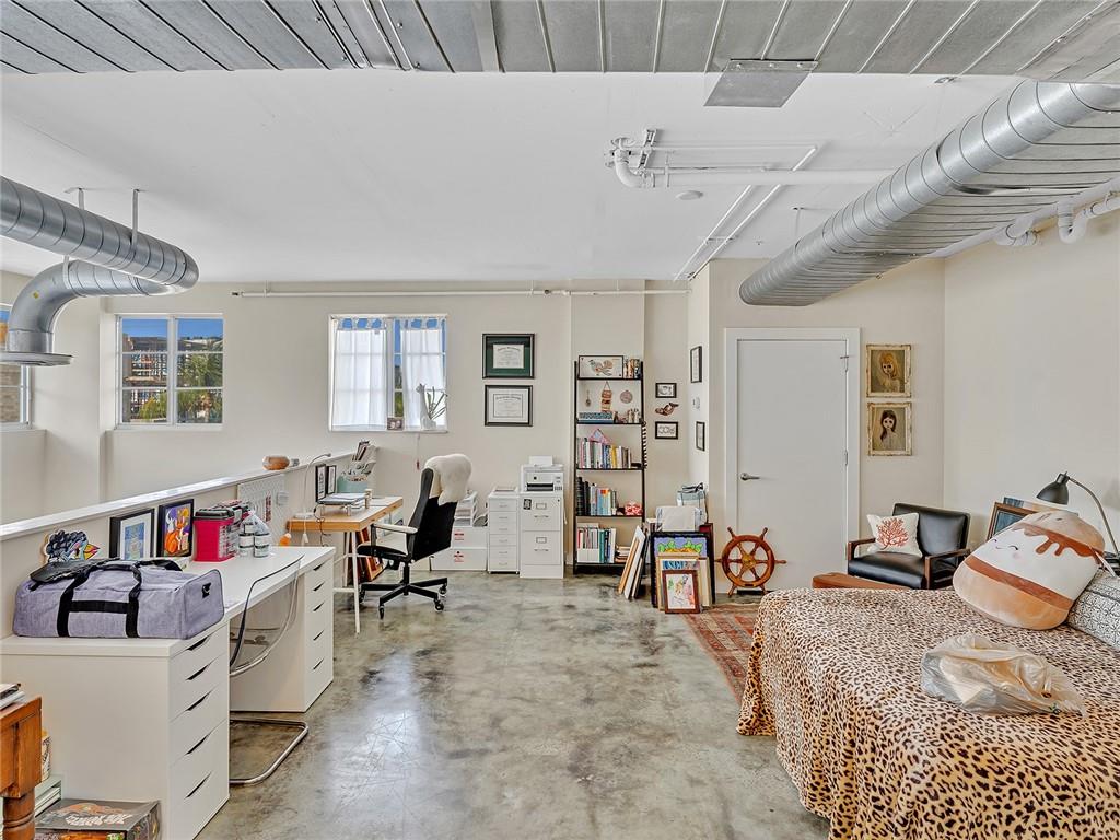 LAKE AVENUE LOFTS CONDO - Residential