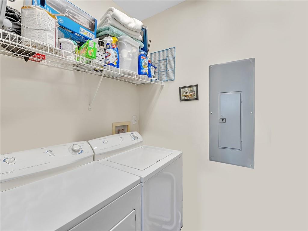 LAKE AVENUE LOFTS CONDO - Residential