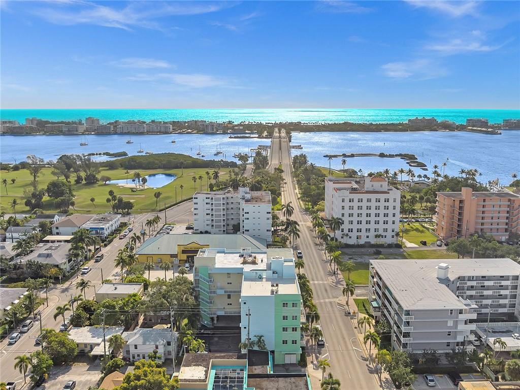 LAKE AVENUE LOFTS CONDO - Residential