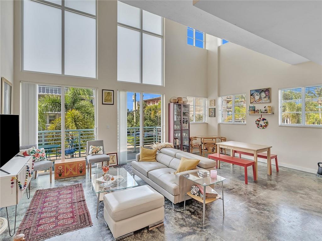 LAKE AVENUE LOFTS CONDO - Residential