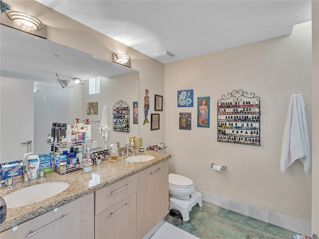 LAKE AVENUE LOFTS CONDO - Residential