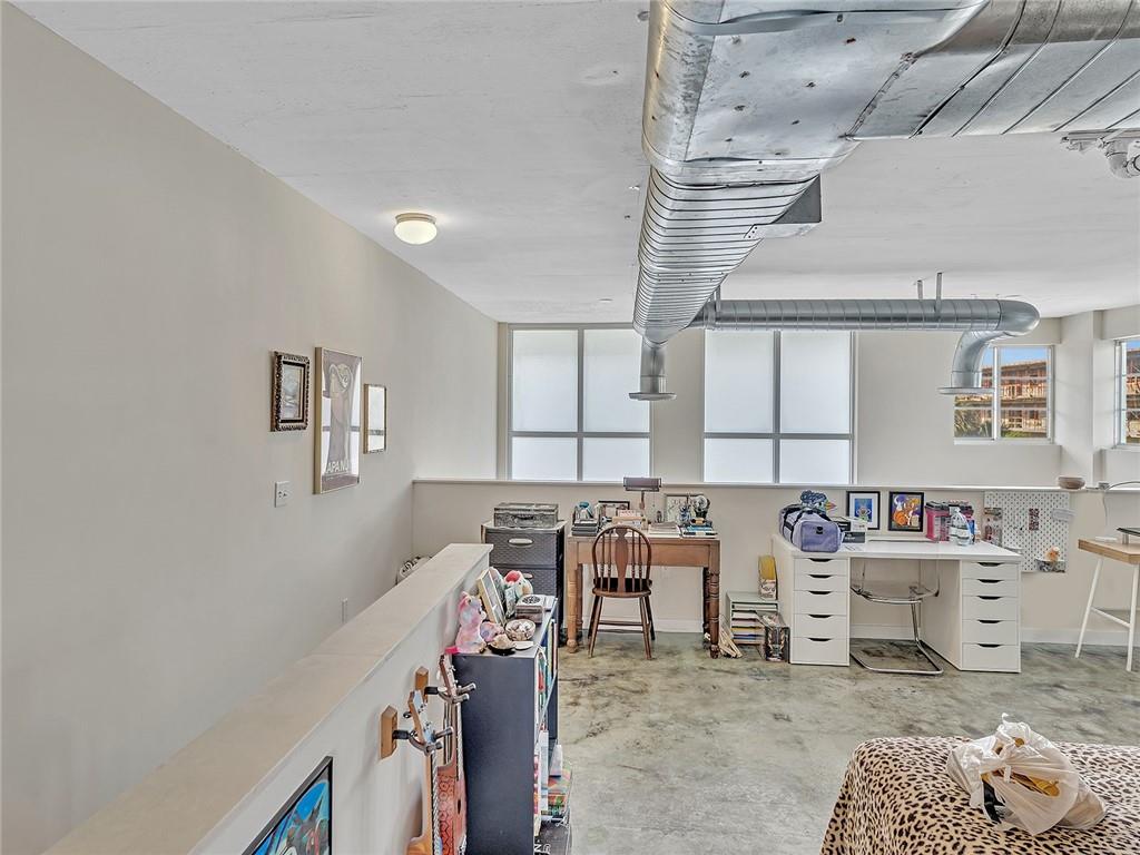 LAKE AVENUE LOFTS CONDO - Residential