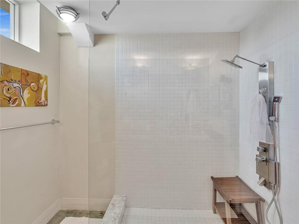 LAKE AVENUE LOFTS CONDO - Residential