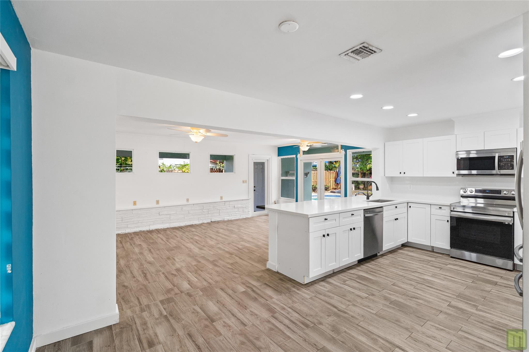 Coconut Creek 4th Sec 56- - Residential