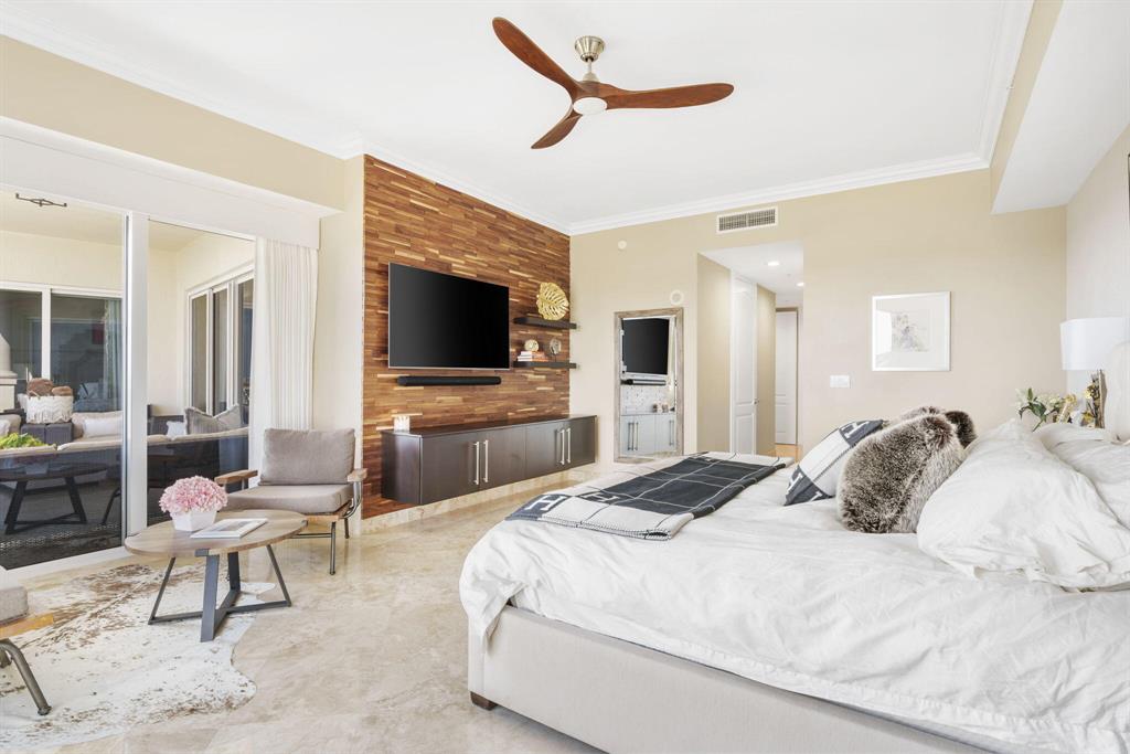 ESPLANADE GRANDE CONDO - Residential