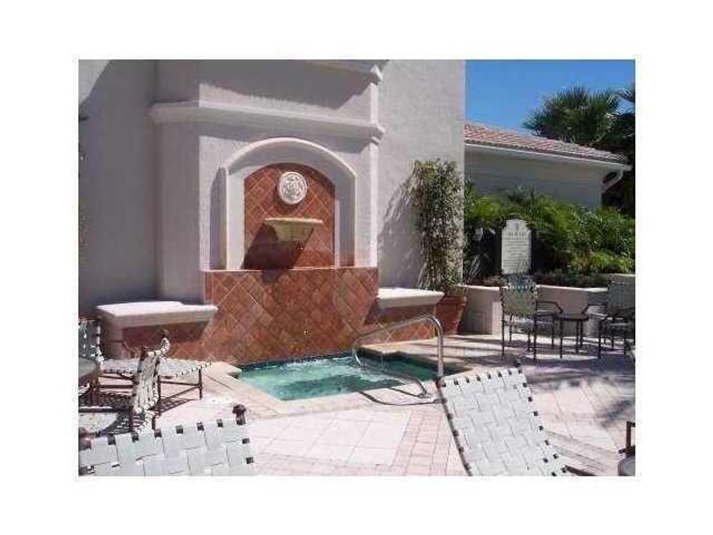 Photo of 2807 Veronia Drive #106, Palm Beach Gardens, FL 33410 (MLS # R10991309)