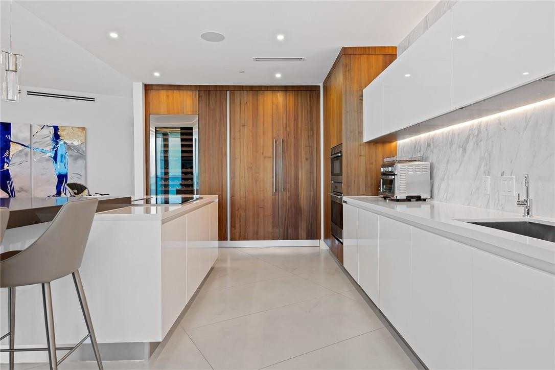 701 N Fort Lauderdale Beach Boulevard 602