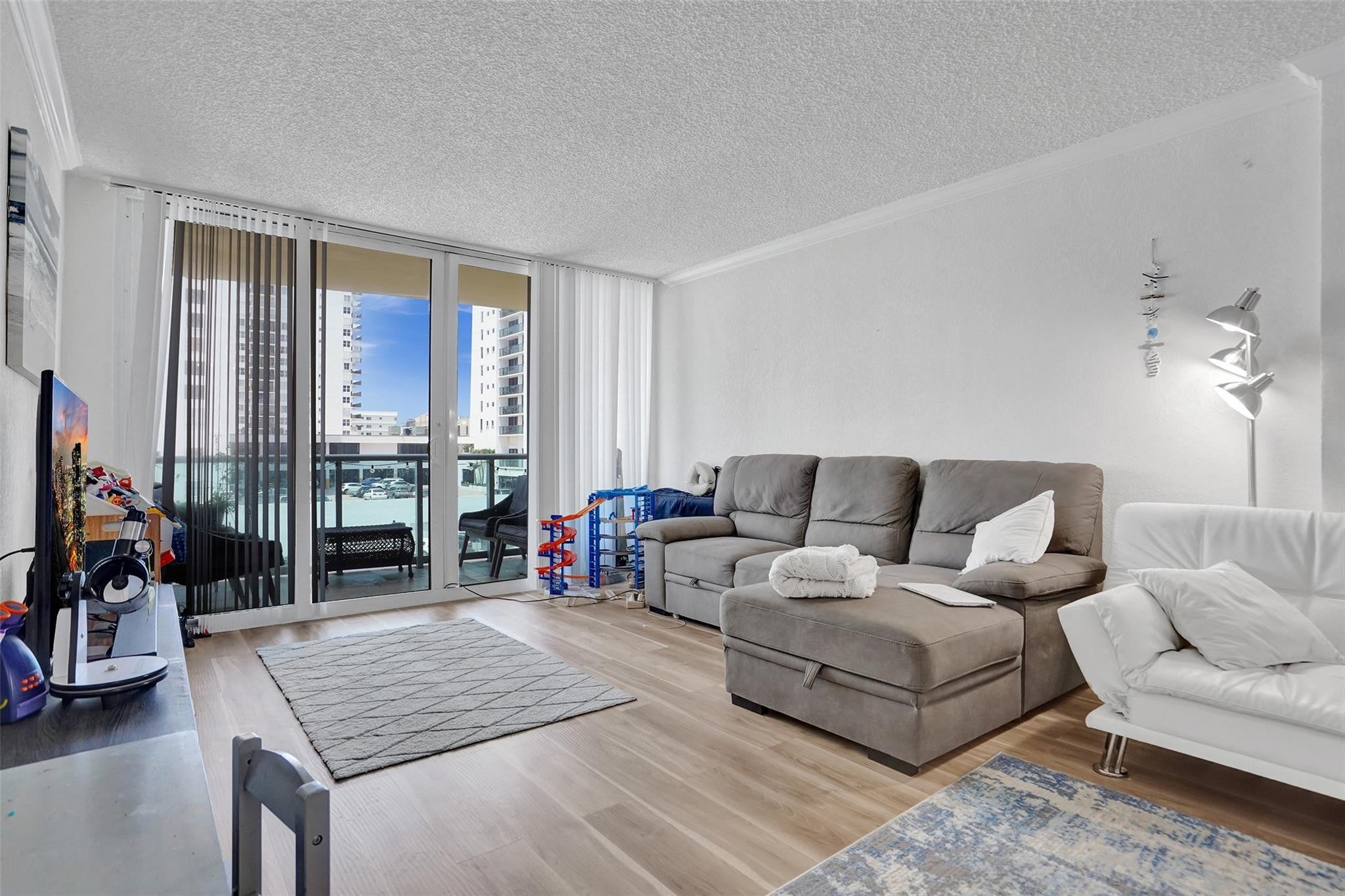 2501 S OCEAN Drive 338