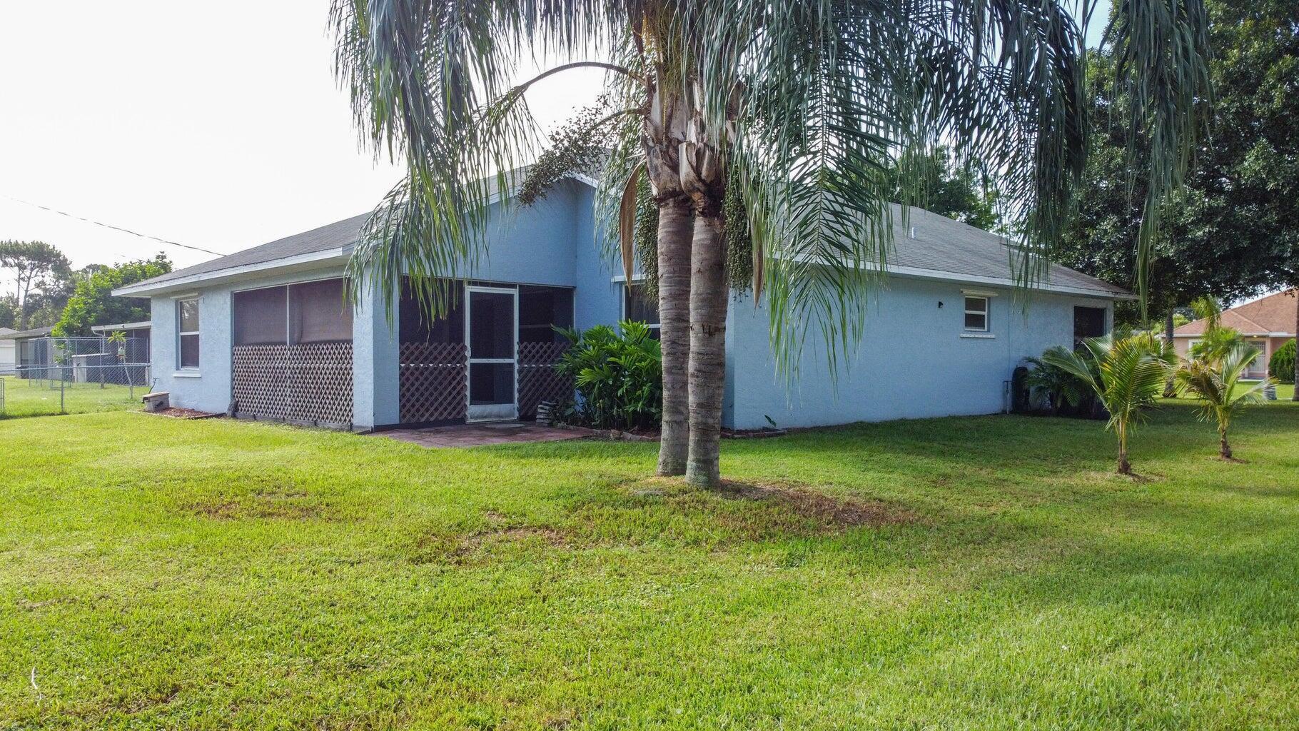 PORT ST LUCIE SECTION 4 - Residential