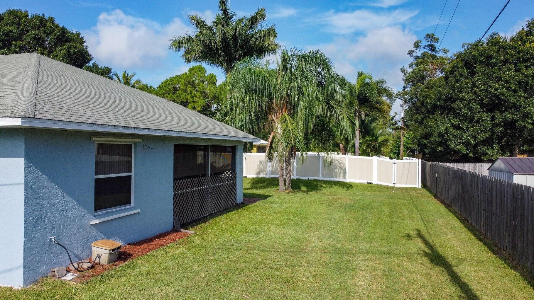PORT ST LUCIE SECTION 4 - Residential