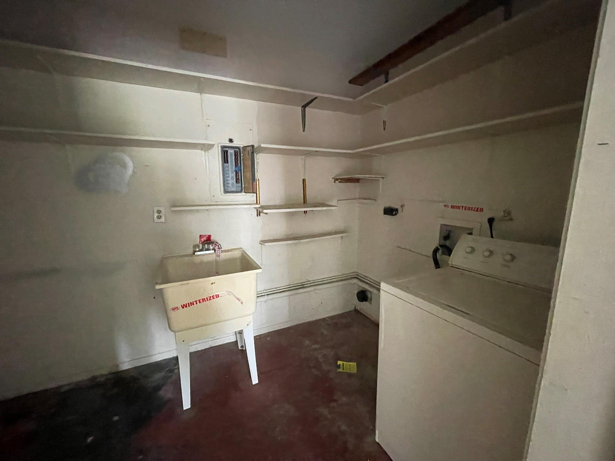 PT LABELLE UNIT 4 - Residential