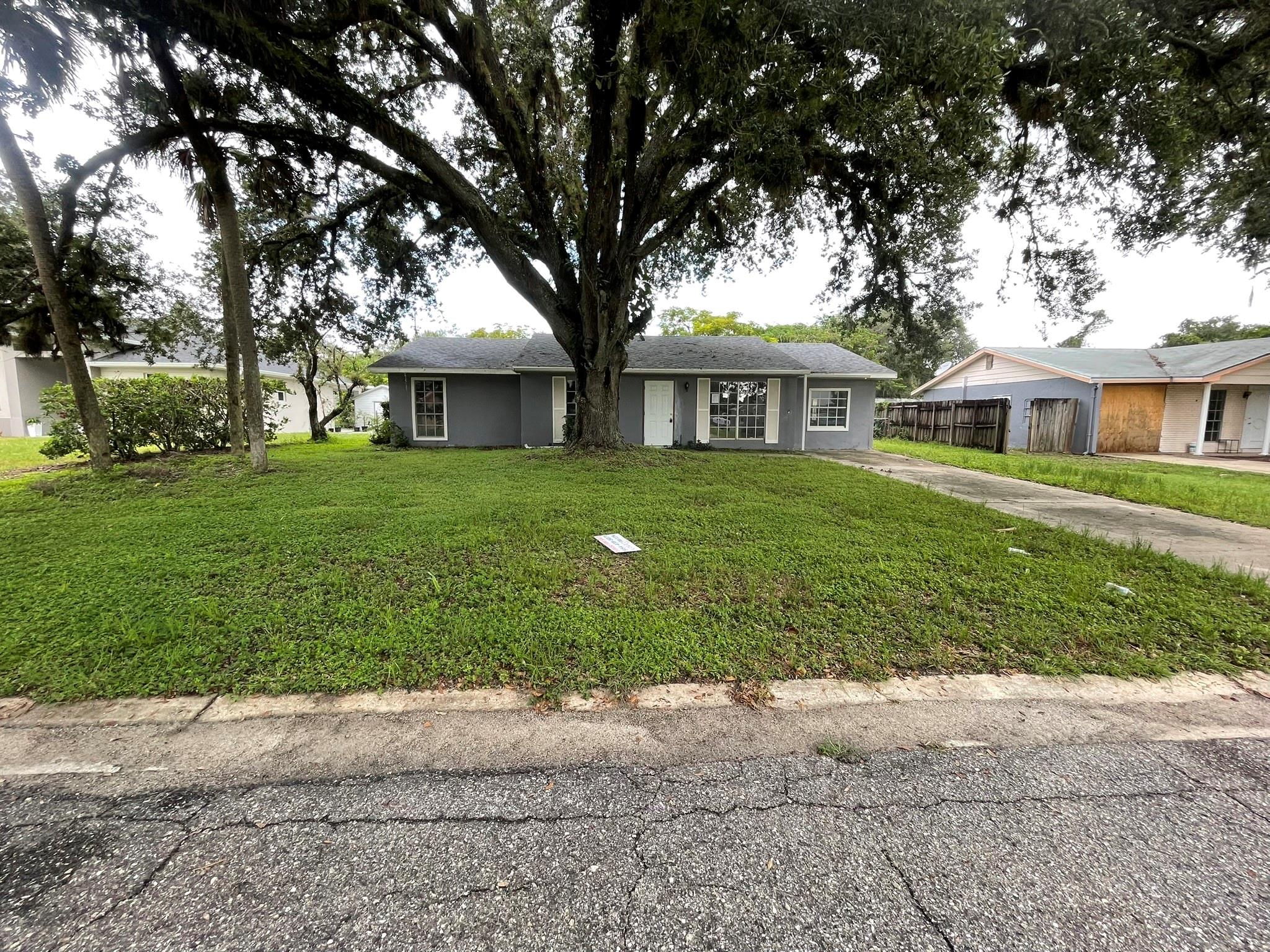 PT LABELLE UNIT 4 - Residential