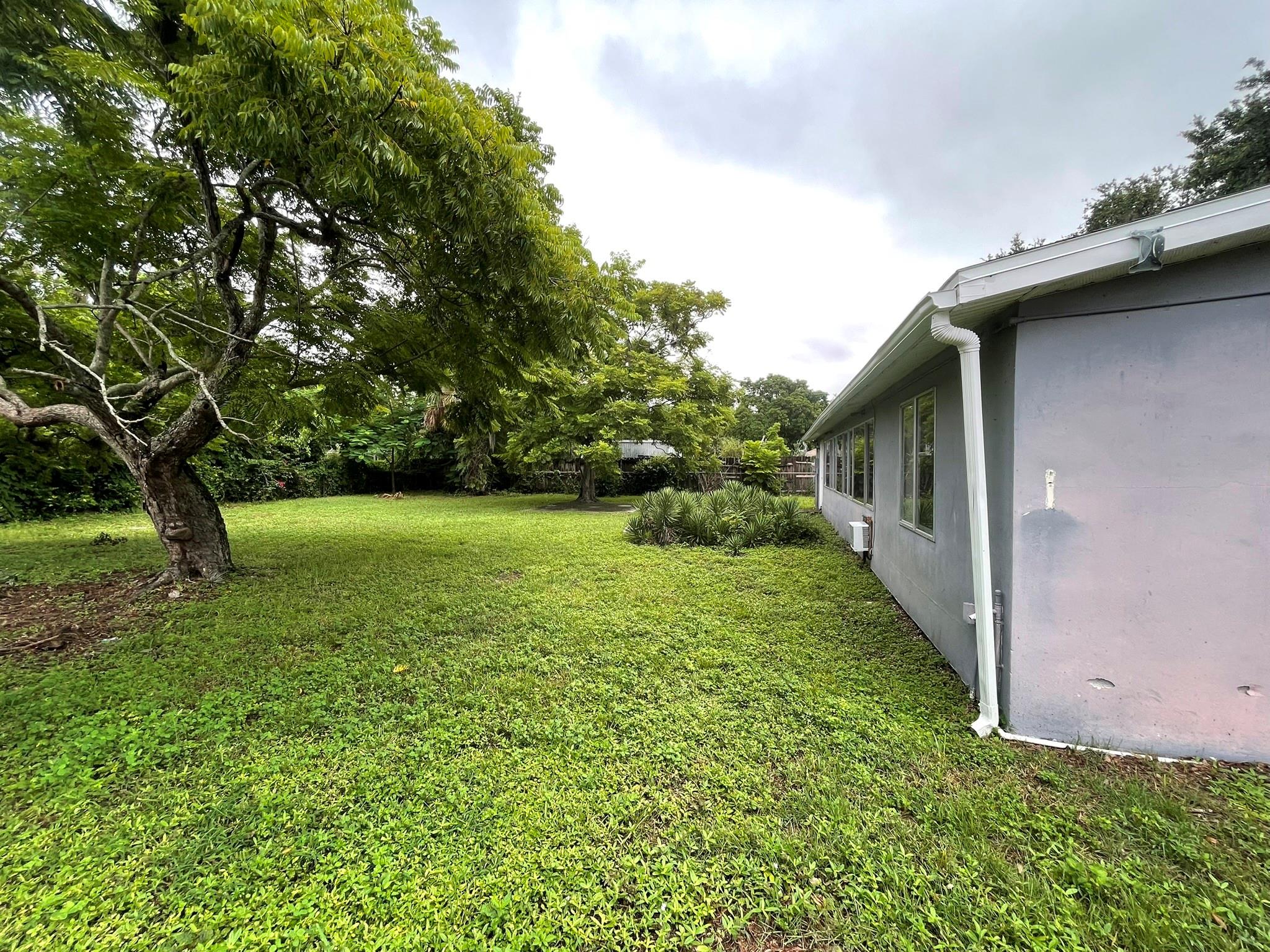 PT LABELLE UNIT 4 - Residential