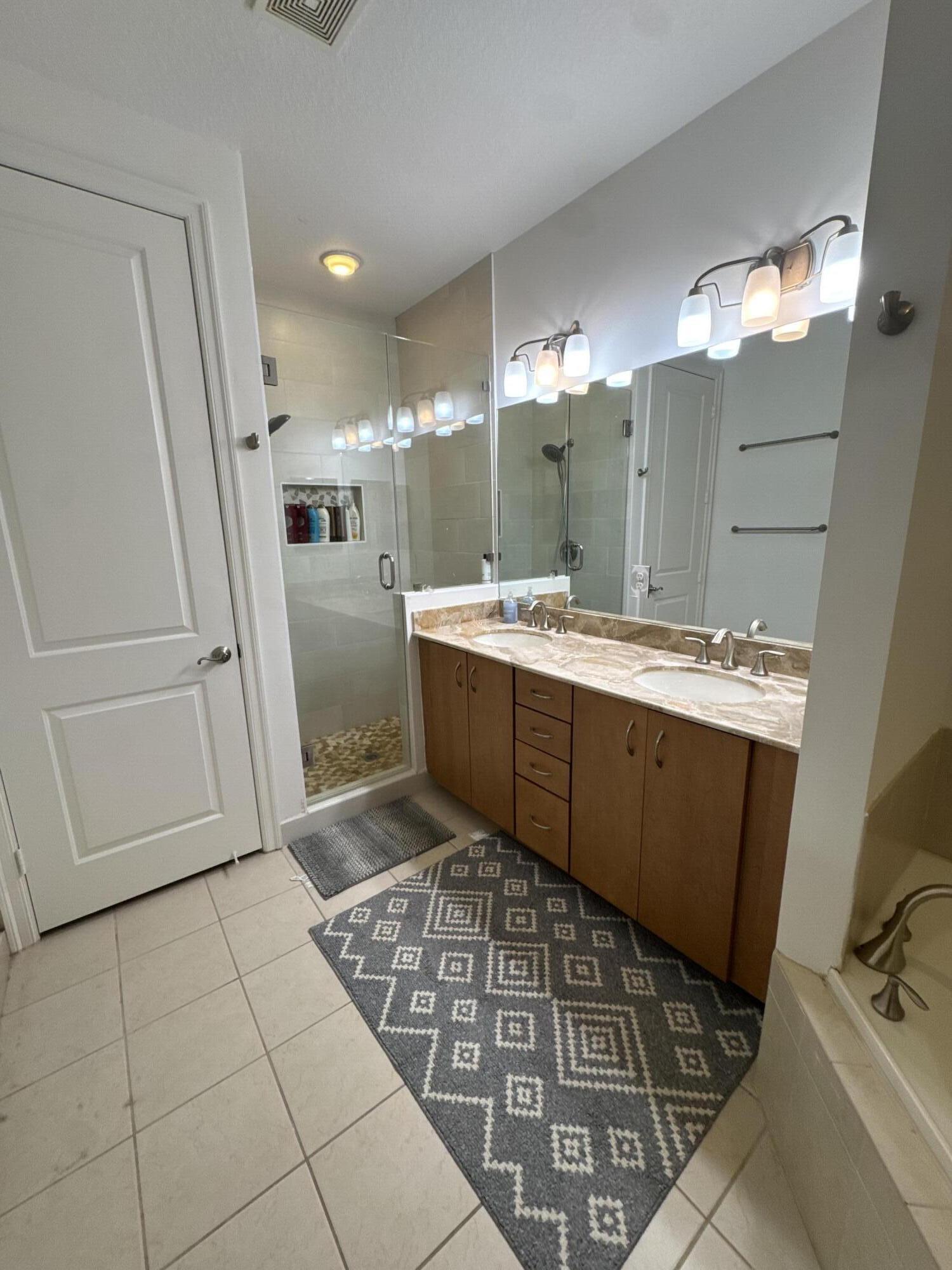 SUNBURST PROPERTIES DEVELOPMENT - Residential