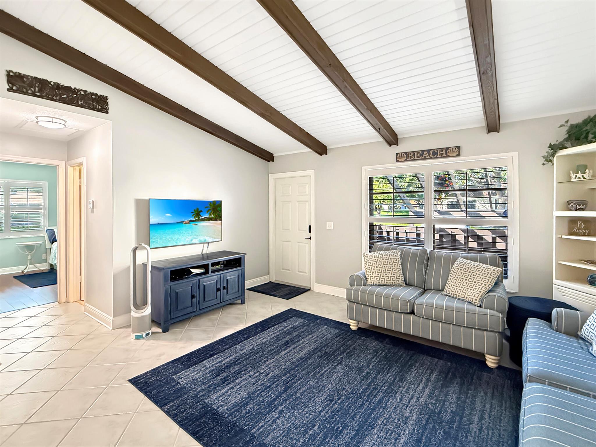 TRADEWINDS AT DOS LAGOS C - Residential