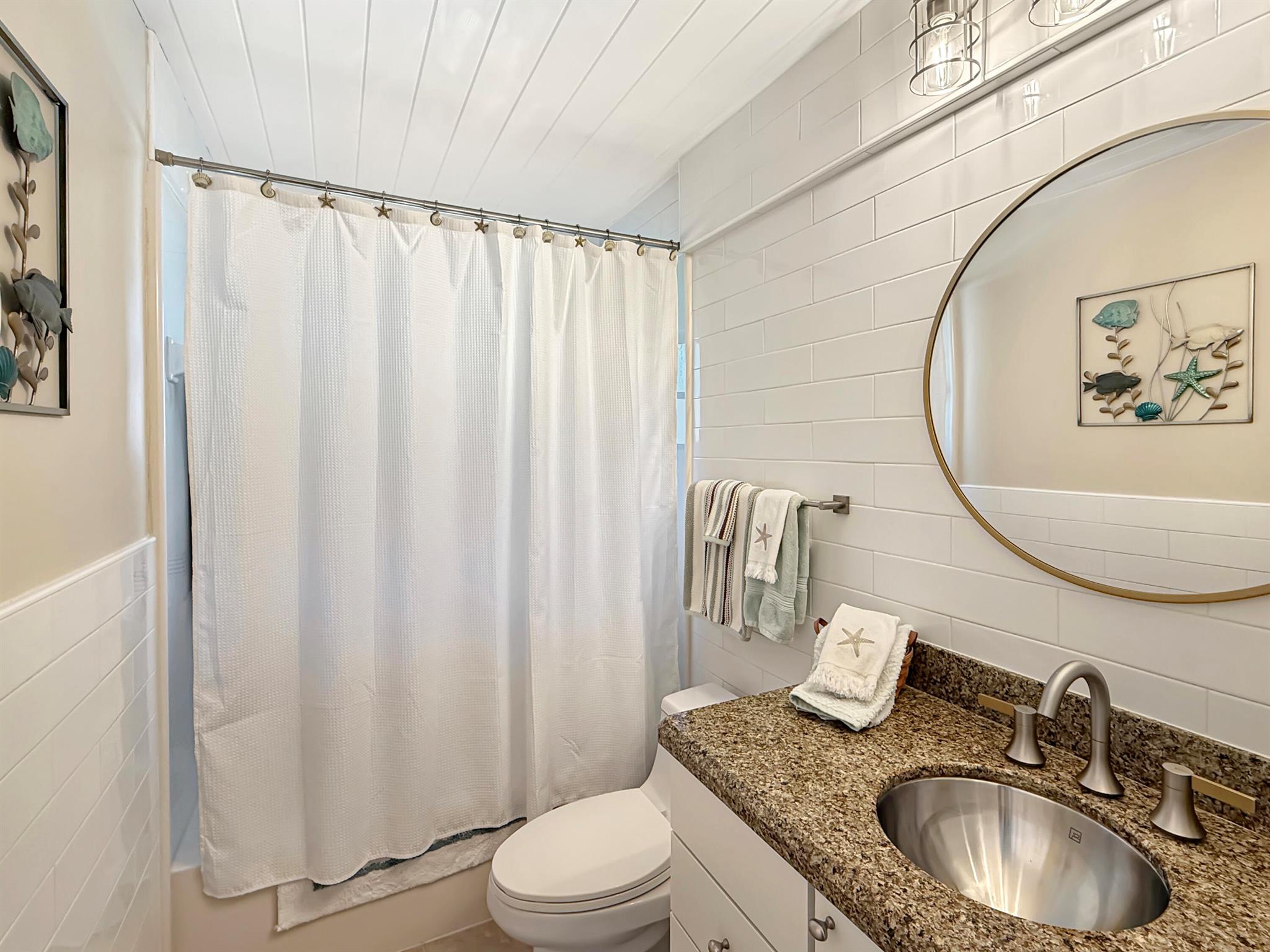 TRADEWINDS AT DOS LAGOS C - Residential