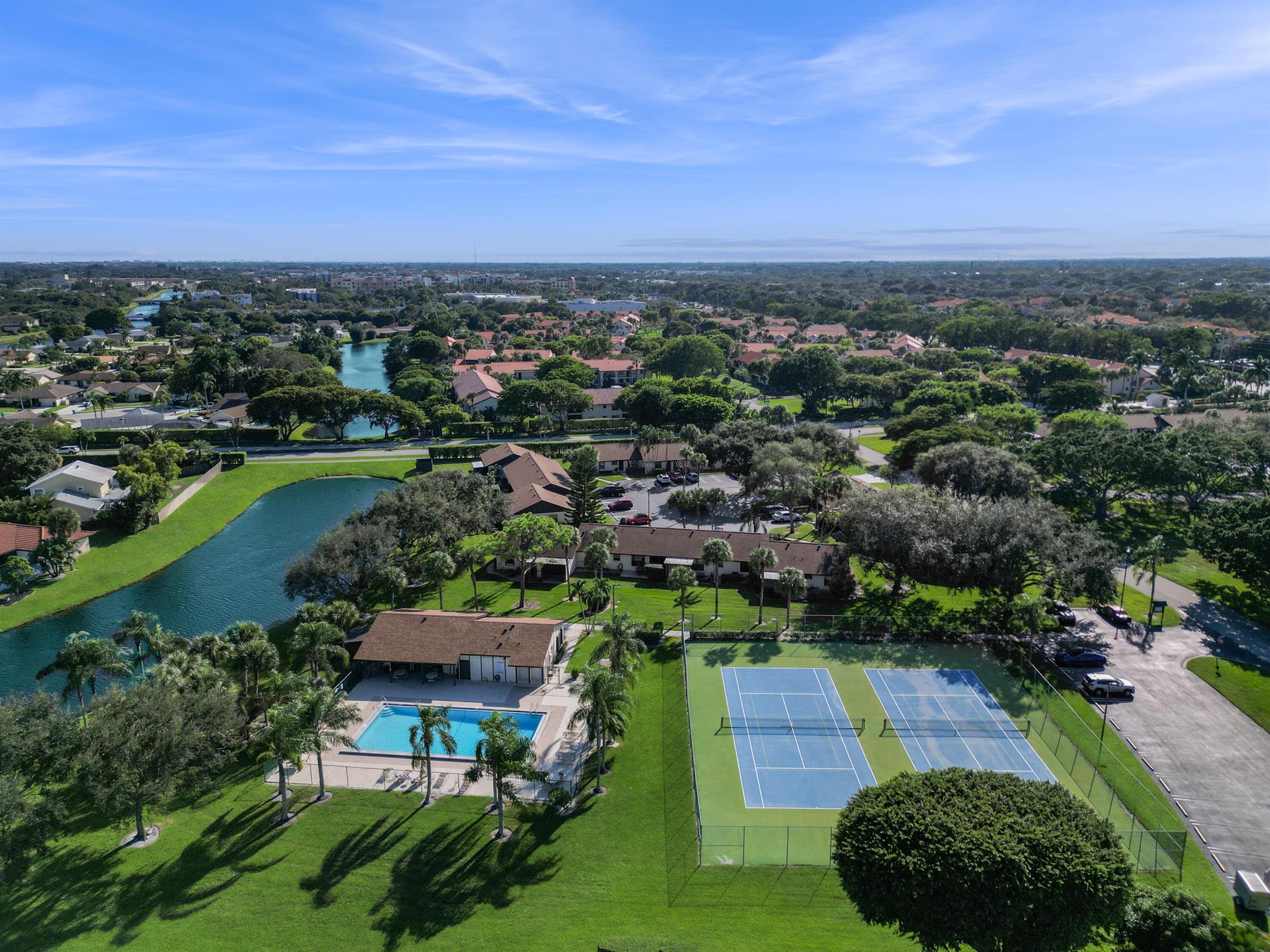 TRADEWINDS AT DOS LAGOS C - Residential