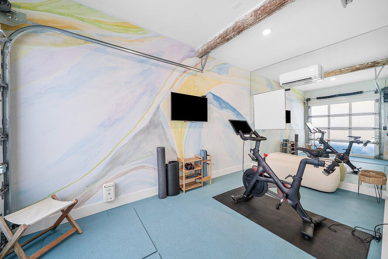 ROYAL PARK - Residential