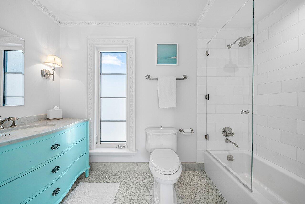 ROYAL PARK - Residential